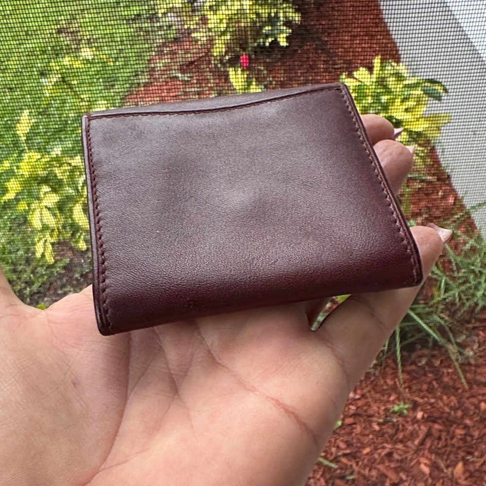 Cartier Burgundy Leather Compact Wallet with COA card - Picture 6 of 13